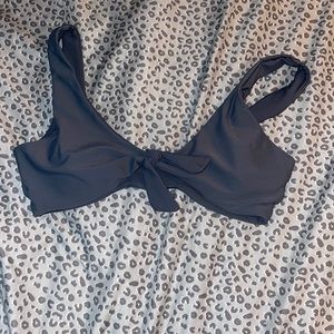 Blue bikini top nodded in front